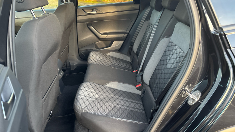 Volkswagen Taigo 1.0 TSI 115 R-Line 5dr DSG Petrol Hatchback